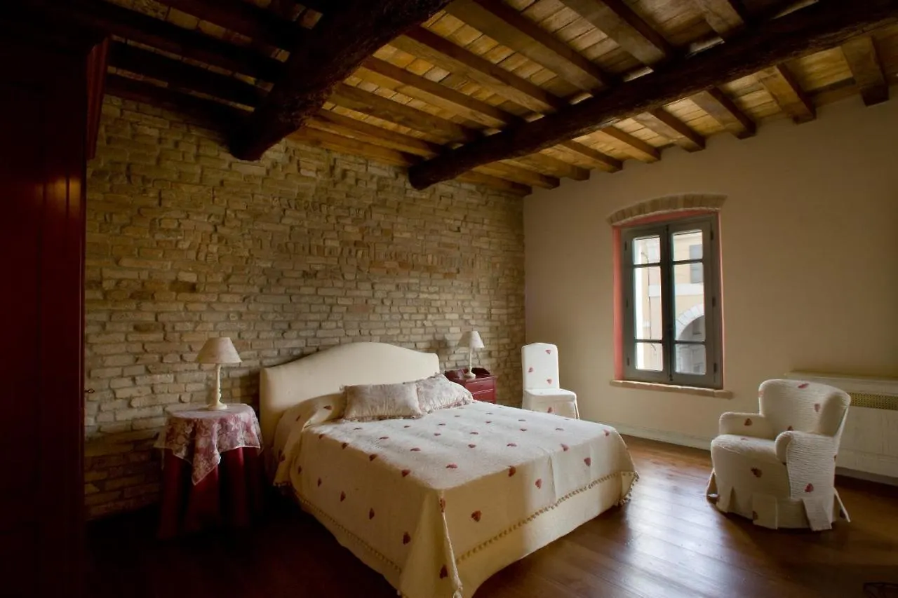 Bed and Breakfast Hospitale I Mori Asola Bed & Breakfast